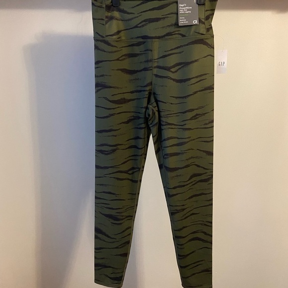 NWT- Gap High Rise Breathable Ankle Leggings, Large Tall , green, black, zebra - Picture 2 of 7